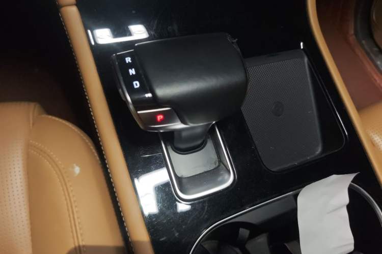Used Li Auto ONE 2021 Extended-Range 6-Seater Version Gear Lever