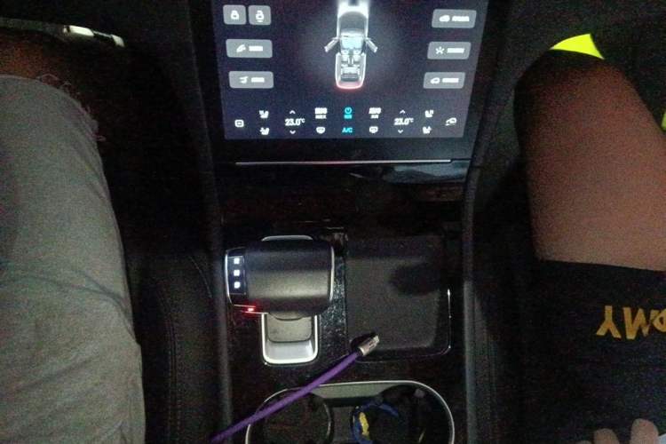 Used Li Auto ONE 2021 Extended-Range 6-Seater Version Gear Lever