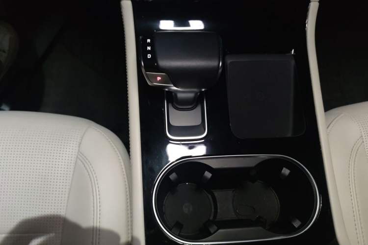 Used Li Auto ONE 2021 Extended-Range 6-Seater Version Gear Lever