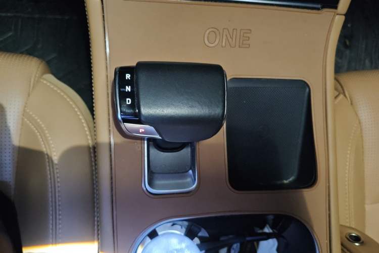 Used Li Auto ONE 2021 Extended-Range 6-Seater Version Gear Lever