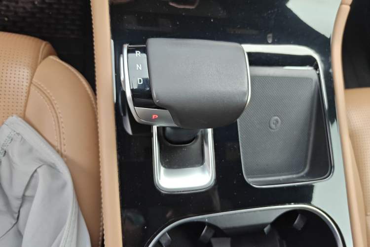 Used Li Auto ONE 2021 Extended-Range 6-Seater Version Gear Lever