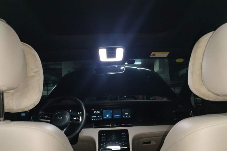 Used Li Auto ONE 2021 Extended-Range 6-Seater Version Headliner