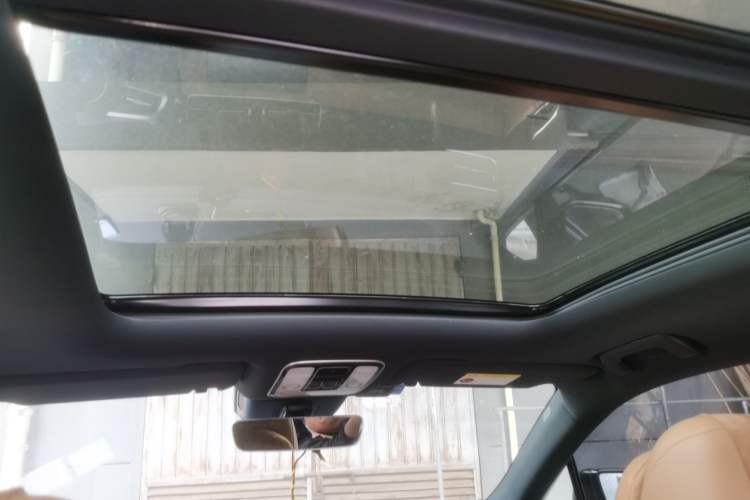 Used Li Auto ONE 2021 Extended-Range 6-Seater Version Headliner