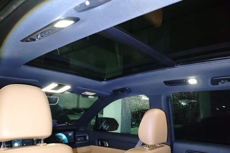 Used Li Auto ONE 2021 Extended-Range 6-Seater Version Headliner