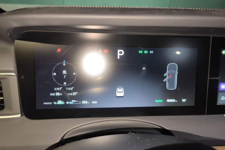 Used Li Auto ONE 2021 Extended-Range 6-Seater Version Instrument Cluster