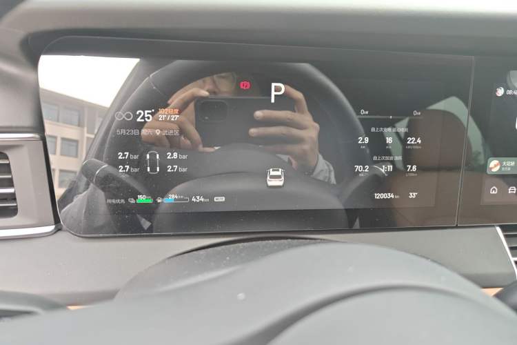 Used Li Auto ONE 2021 Extended-Range 6-Seater Version Instrument Cluster