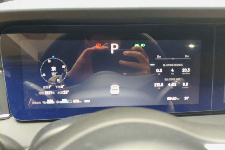 Used Li Auto ONE 2021 Extended-Range 6-Seater Version Instrument Cluster