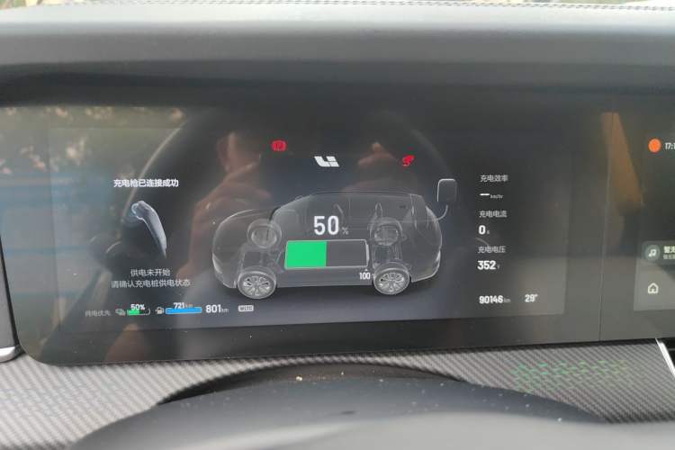Used Li Auto ONE 2021 Extended-Range 6-Seater Version Instrument Cluster