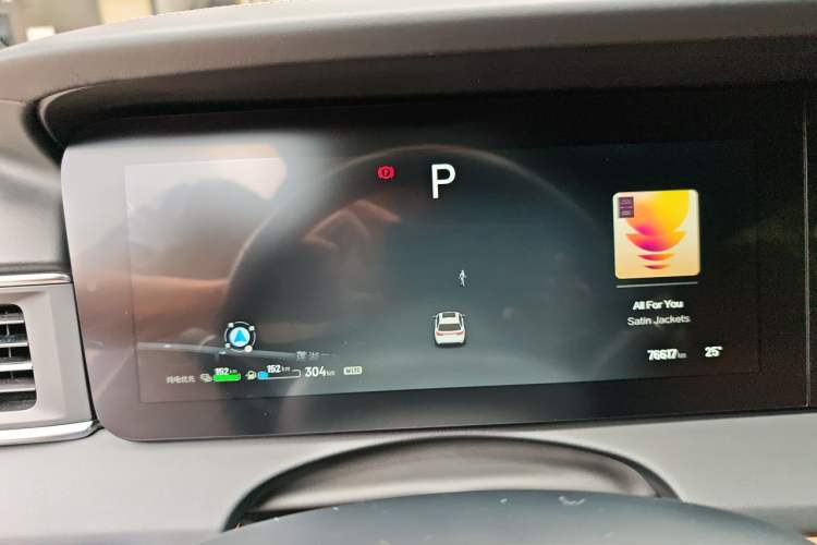 Used Li Auto ONE 2021 Extended-Range 6-Seater Version Instrument Cluster