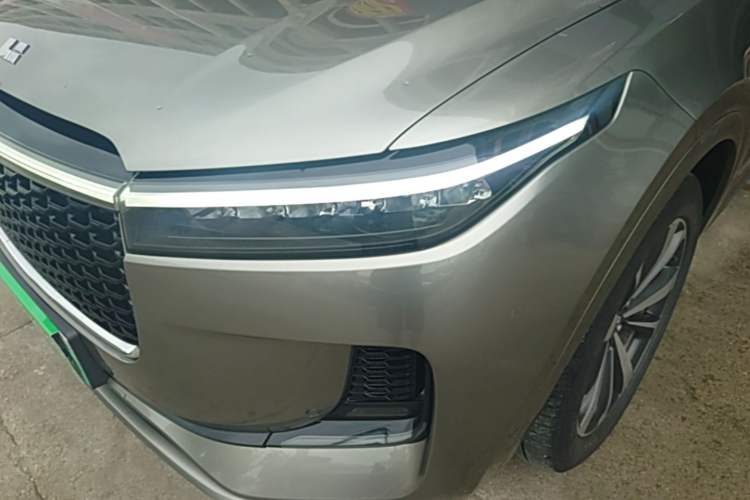 Used Li Auto ONE 2021 Extended-Range 6-Seater Version Left Front Headlight