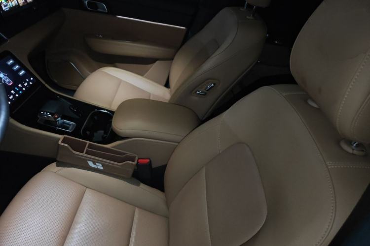 Used Li Auto ONE 2021 Extended-Range 6-Seater Version Left Front Seat