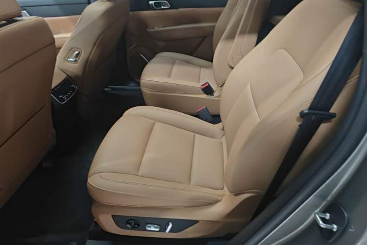 Used Li Auto ONE 2021 Extended-Range 6-Seater Version Left Rear Seat