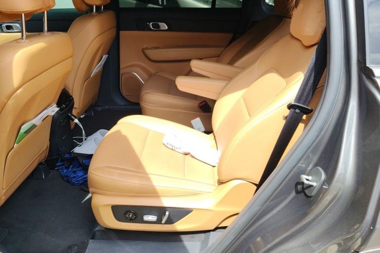 Used Li Auto ONE 2021 Extended-Range 6-Seater Version Left Rear Seat