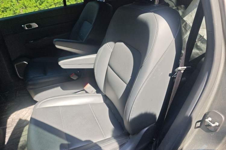 Used Li Auto ONE 2021 Extended-Range 6-Seater Version Left Rear Seat