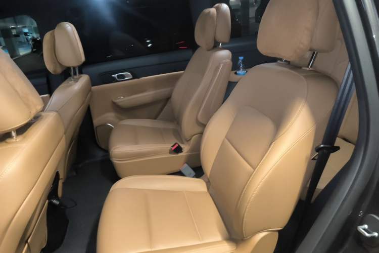 Used Li Auto ONE 2021 Extended-Range 6-Seater Version Left Rear Seat