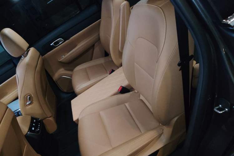 Used Li Auto ONE 2021 Extended-Range 6-Seater Version Left Rear Seat