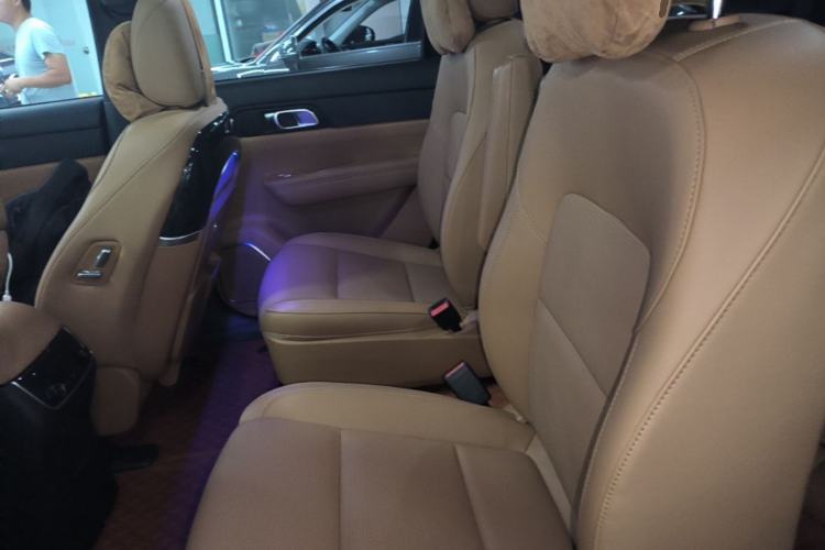 Used Li Auto ONE 2021 Extended-Range 6-Seater Version Left Rear Seat