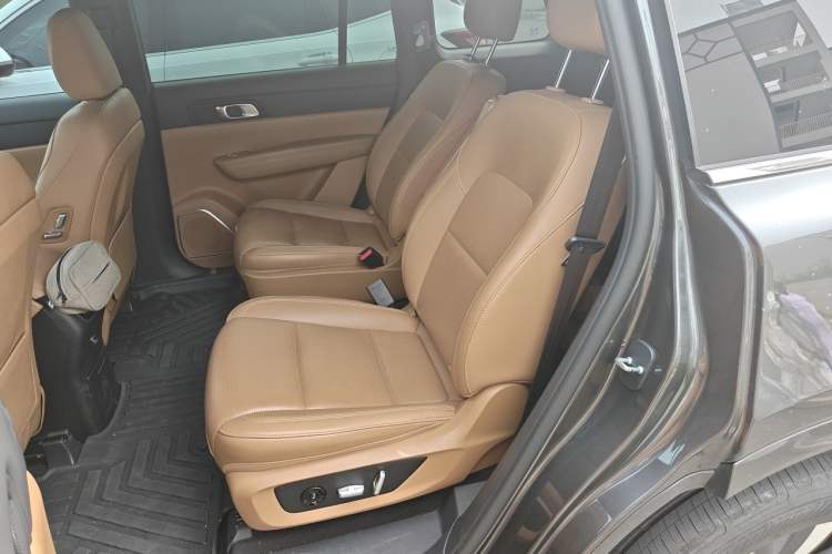 Used Li Auto ONE 2021 Extended-Range 6-Seater Version Left Rear Seat