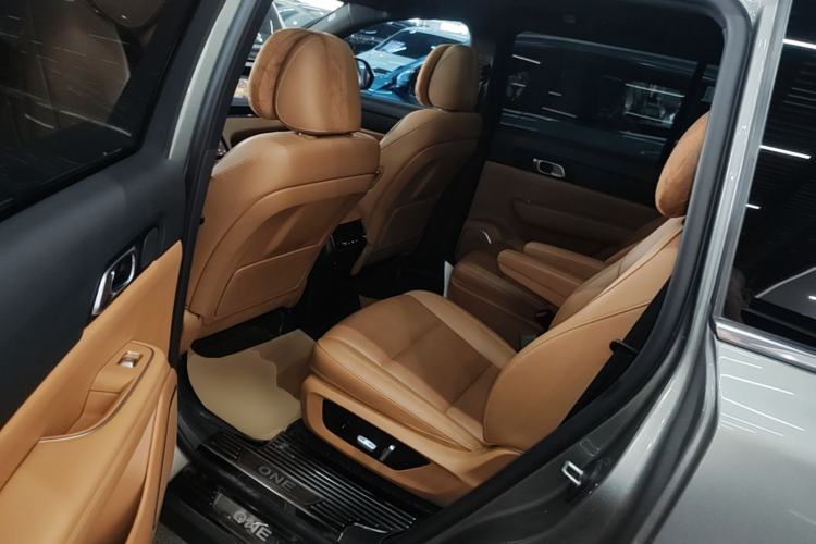 Used Li Auto ONE 2021 Extended-Range 6-Seater Version Left Rear Seat