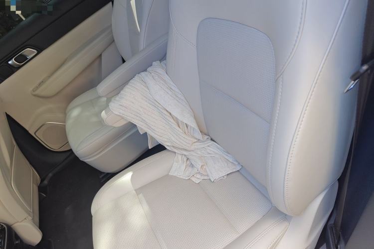 Used Li Auto ONE 2021 Extended-Range 6-Seater Version Left Rear Seat