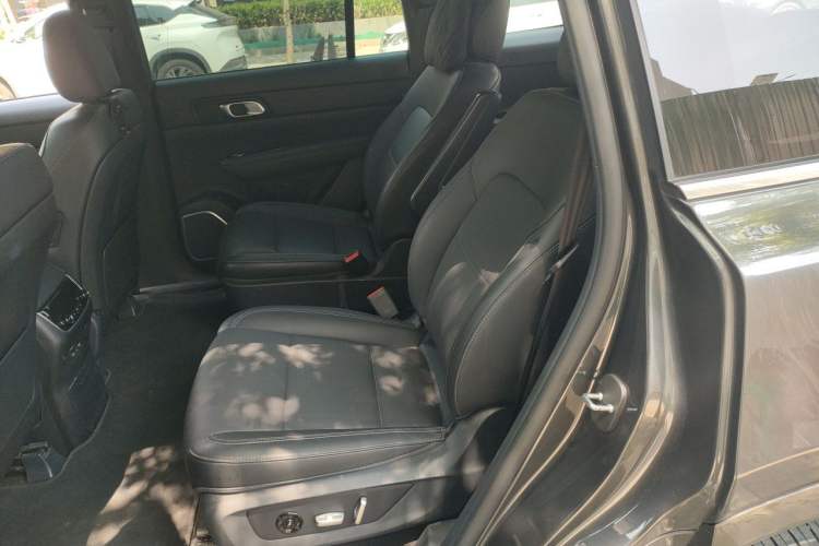 Used Li Auto ONE 2021 Extended-Range 6-Seater Version Left Rear Seat