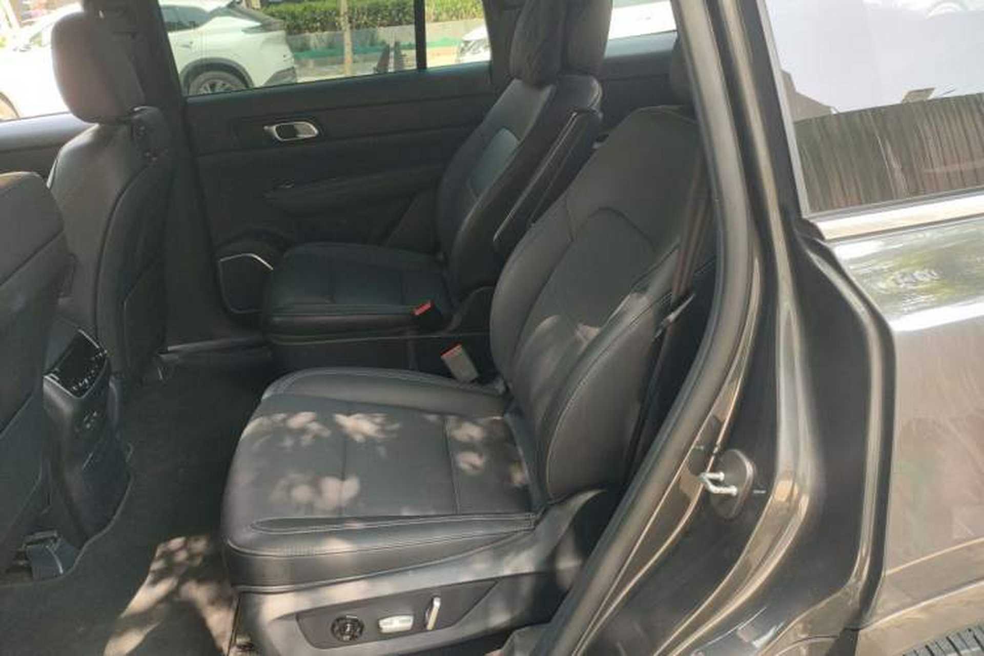 Used Li Auto ONE 2021 Extended-Range 6-Seater Version Left Rear Seat