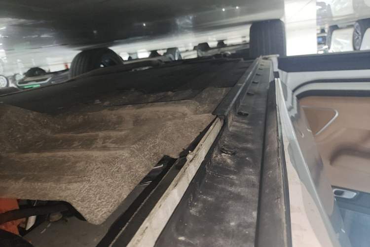 Used Li Auto ONE 2021 Extended-Range 6-Seater Version Left Side Sill