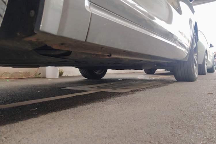 Used Li Auto ONE 2021 Extended-Range 6-Seater Version Left Side Sill