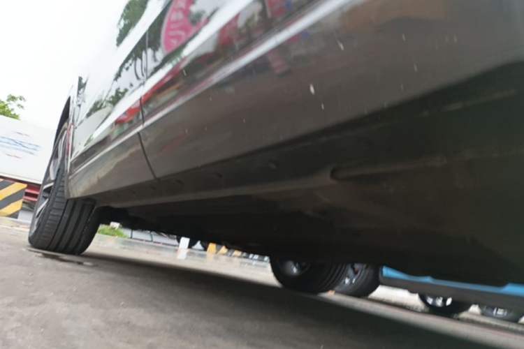 Used Li Auto ONE 2021 Extended-Range 6-Seater Version Left Side Sill
