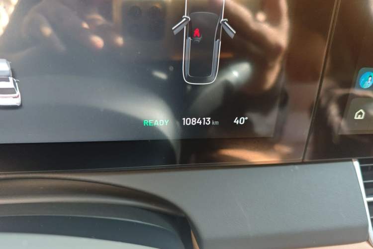 Used Li Auto ONE 2021 Extended-Range 6-Seater Version Odometer Close Up