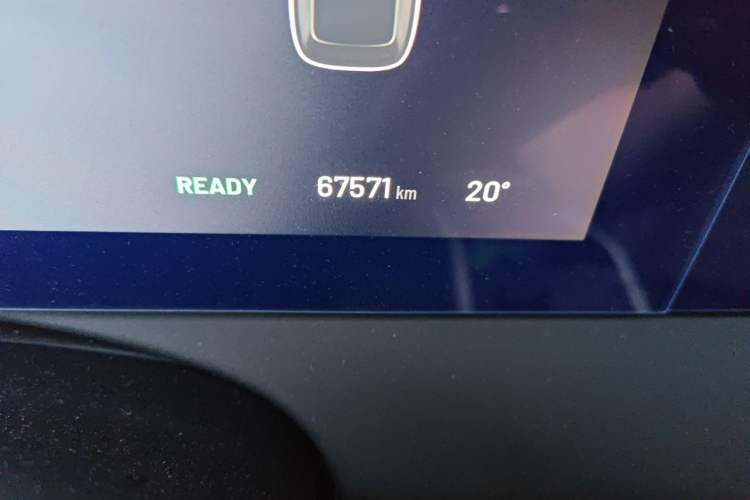 Used Li Auto ONE 2021 Extended-Range 6-Seater Version Odometer Close Up