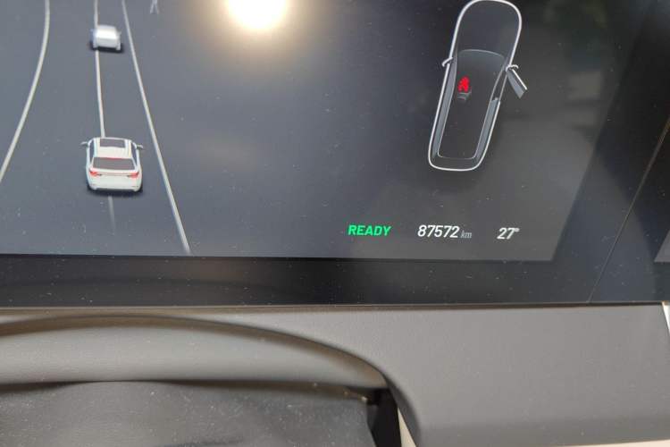Used Li Auto ONE 2021 Extended-Range 6-Seater Version Odometer Close Up