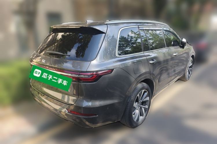 Used Li Auto ONE 2021 Extended-Range 6-Seater Version Rear Right 45 Deg