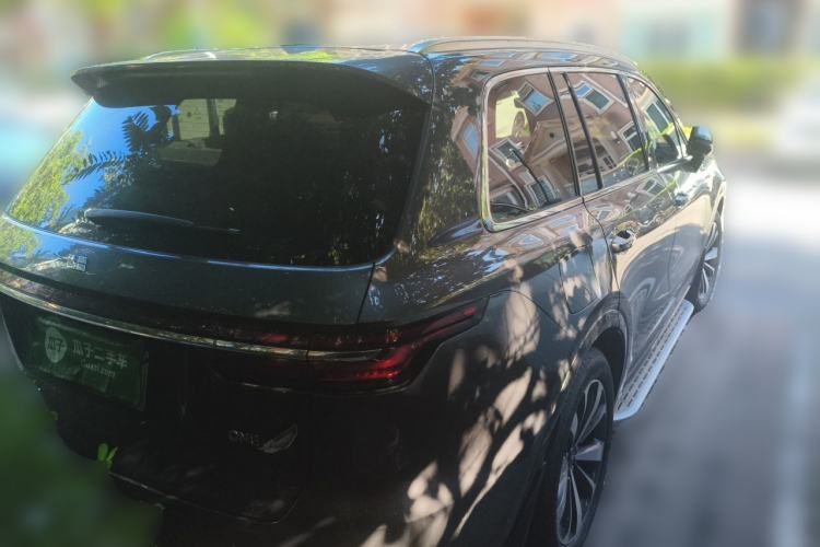 Used Li Auto ONE 2021 Extended-Range 6-Seater Version Rear Right 45 Deg