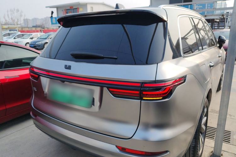 Used Li Auto ONE 2021 Extended-Range 6-Seater Version Rear Right 45 Deg
