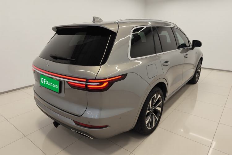 Used Li Auto ONE 2021 Extended-Range 6-Seater Version Rear Right 45 Deg