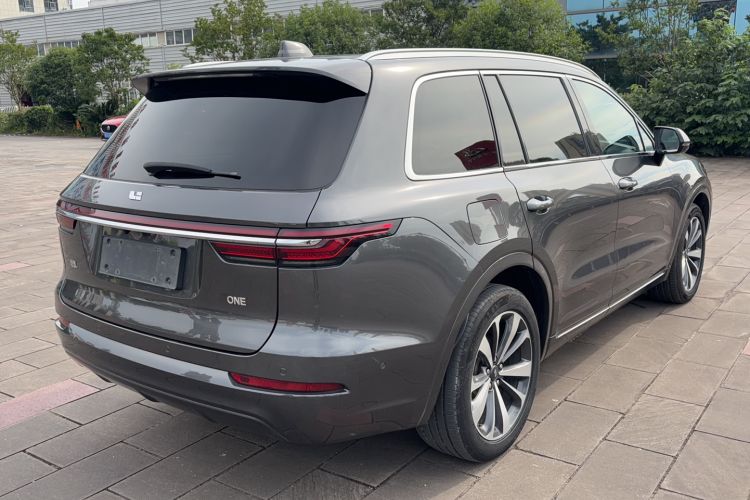 Used Li Auto ONE 2021 Extended-Range 6-Seater Version Rear Right 45 Deg