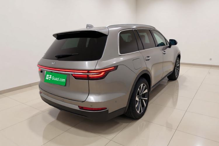 Used Li Auto ONE 2021 Extended-Range 6-Seater Version Rear Right 45 Deg