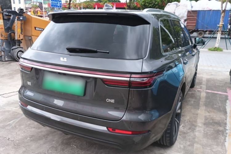 Used Li Auto ONE 2021 Extended-Range 6-Seater Version Rear Right 45 Deg