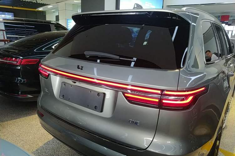Used Li Auto ONE 2021 Extended-Range 6-Seater Version Rear