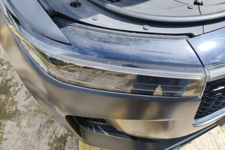 Used Li Auto ONE 2021 Extended-Range 6-Seater Version Right Front Headlight