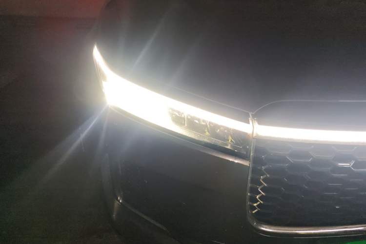 Used Li Auto ONE 2021 Extended-Range 6-Seater Version Right Front Headlight