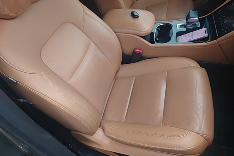 Used Li Auto ONE 2021 Extended-Range 6-Seater Version Right Front Seat