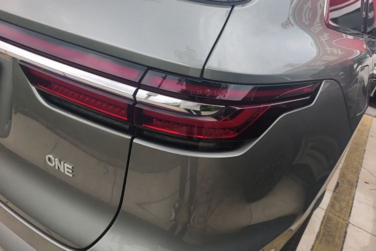 Used Li Auto ONE 2021 Extended-Range 6-Seater Version Right Rear Taillight