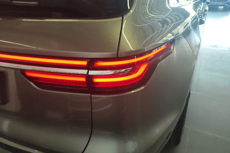 Used Li Auto ONE 2021 Extended-Range 6-Seater Version Right Rear Taillight