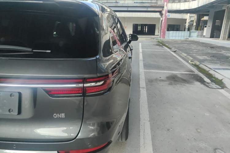 Used Li Auto ONE 2021 Extended-Range 6-Seater Version Right Rear Taillight