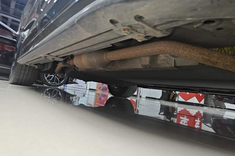 Used Li Auto ONE 2021 Extended-Range 6-Seater Version Right Side Sill