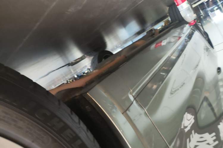 Used Li Auto ONE 2021 Extended-Range 6-Seater Version Right Side Sill
