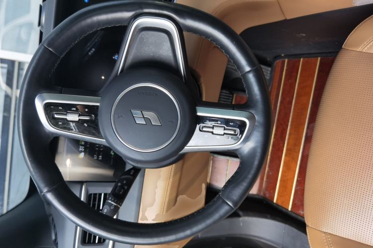 Used Li Auto ONE 2021 Extended-Range 6-Seater Version Steering Wheel