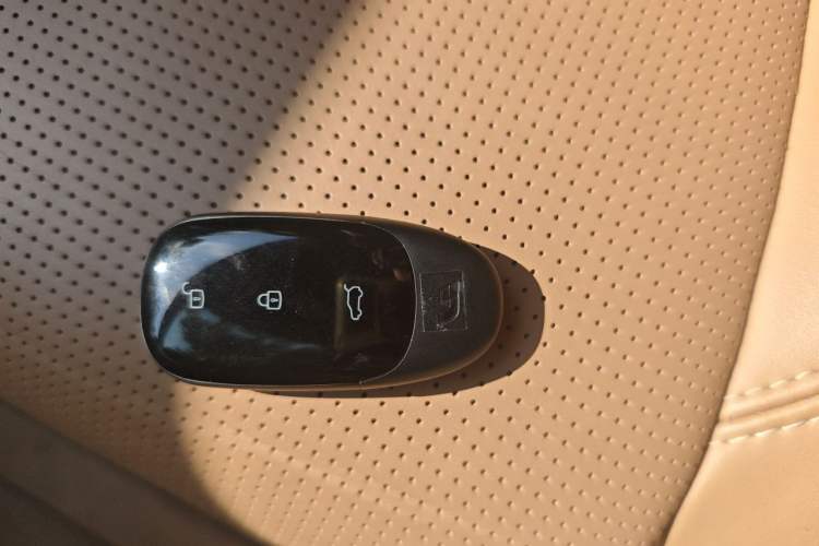 Used Li Auto ONE 2021 Extended-Range 6-Seater Version Vehicle Key